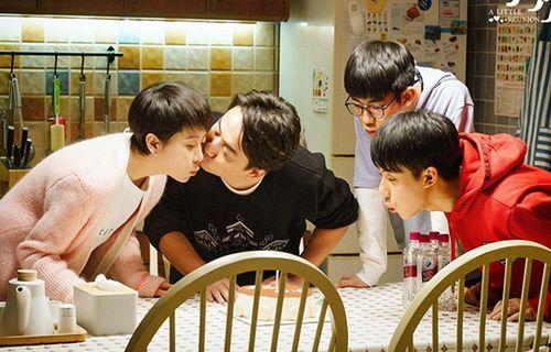 娱乐吃瓜菌中国式教育,娱乐吃瓜菌视角下的独特现象解析